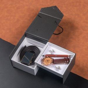 James gift set with belt