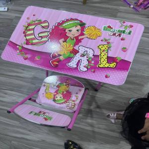 Children’s table and chair
