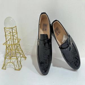 Alexander shoe